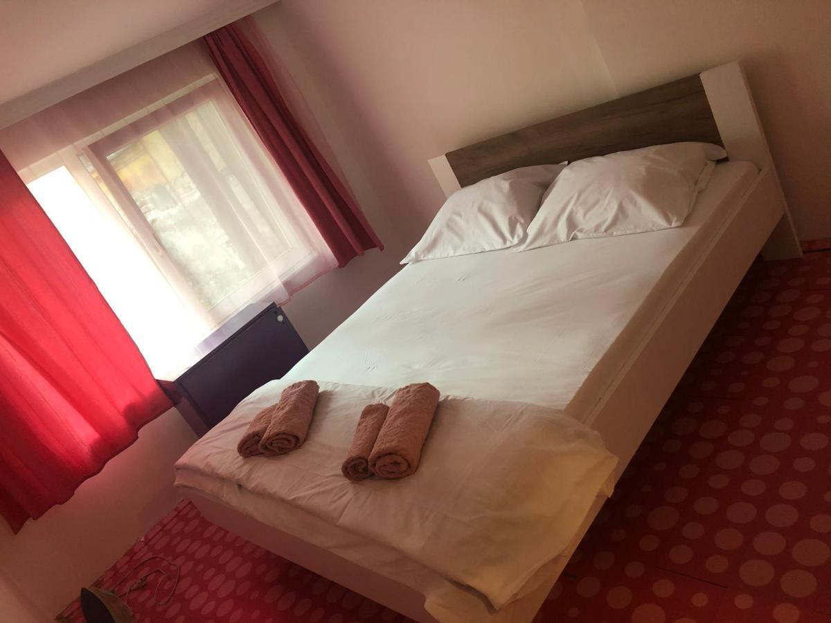 Downtown Apartment สเมเดเรโว ภายนอก รูปภาพ